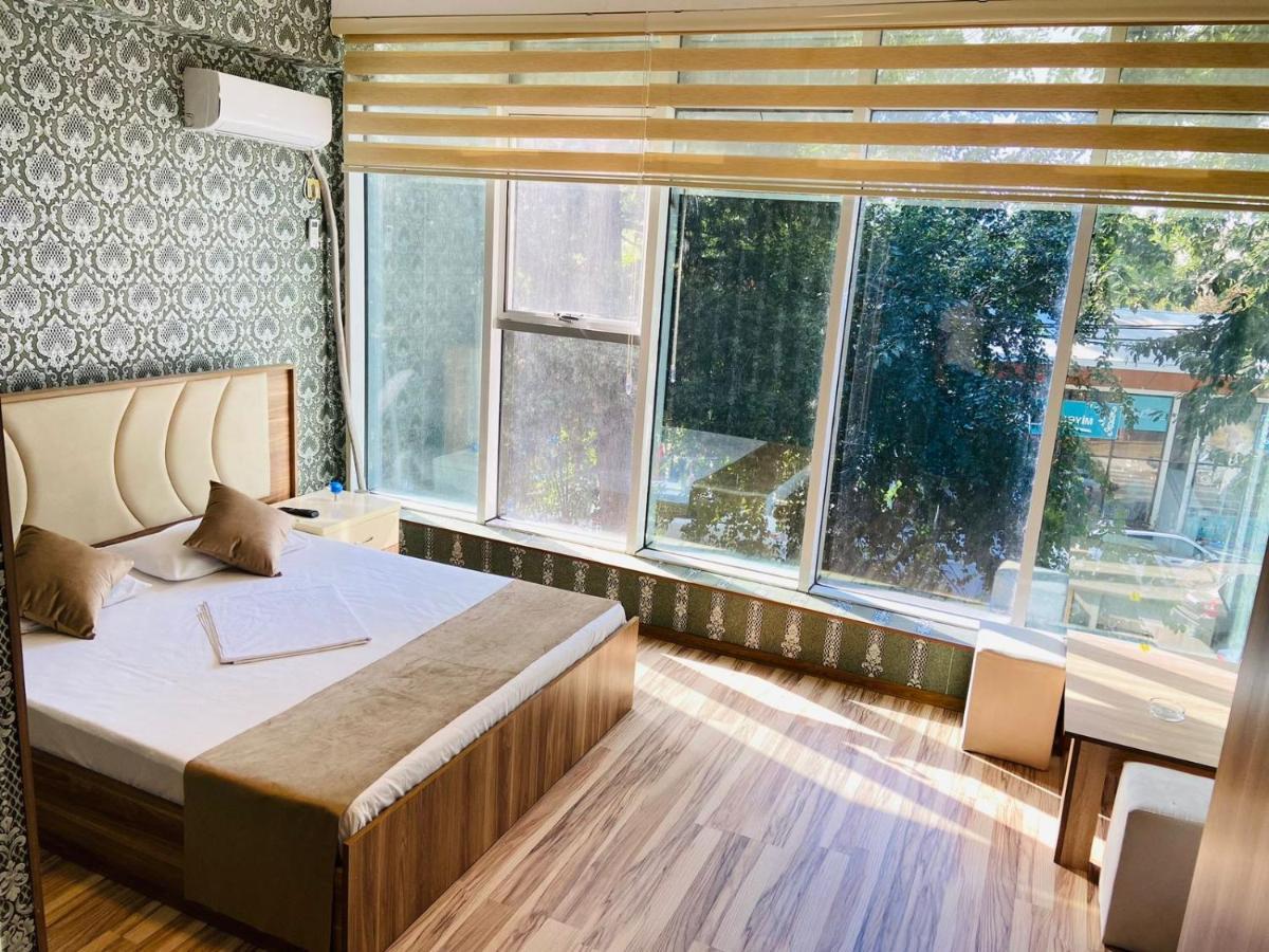 Salyut Hotel 连科兰 外观 照片